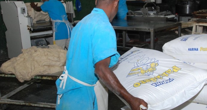 Pro Competencia abre investigación al mercado de producción y comercialización de la harina de trigo