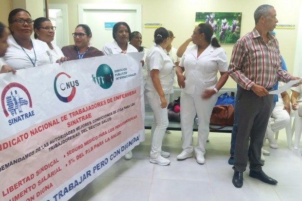 Sindicatos de Enfermería inician paro por tiempo indefinido en hospital Cabral y Báez