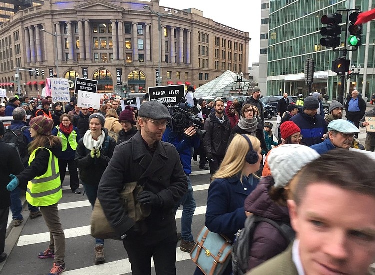 Tras masivas protestas en Boston, nacionalistas blancos y grupos de derecha cancelan 67 actos planeados