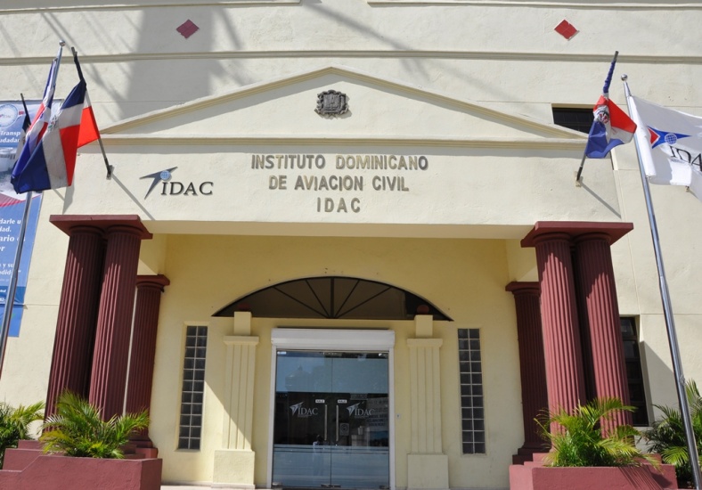 IDAC ordena reanudación de operaciones en aeropuertos de Punta Cana, La Romana y Samaná