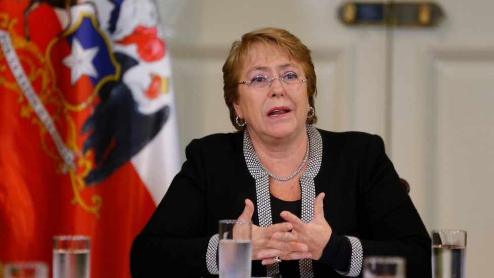 Bachelet advierte que su sucesor 