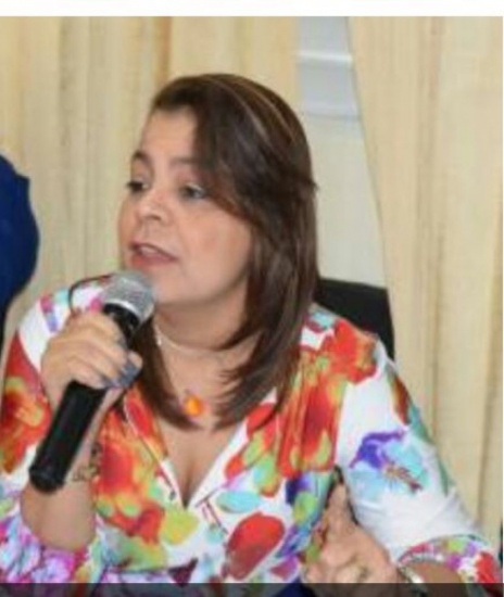 Esposa Eduardo Hidalgo niega posición Ade DP sea para Defender intereses particulares 