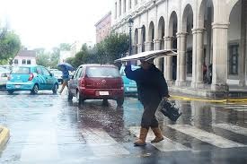Vaguada seguirá causando lluvias sobre el país