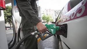 Industria y Comercio sube precios de todos los combustibles, excepto el Gas Natural