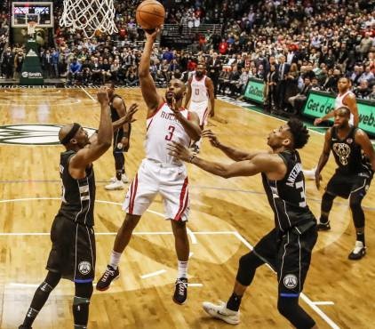 Toronto conquistó el primer boleto para los playoffs de la NBA