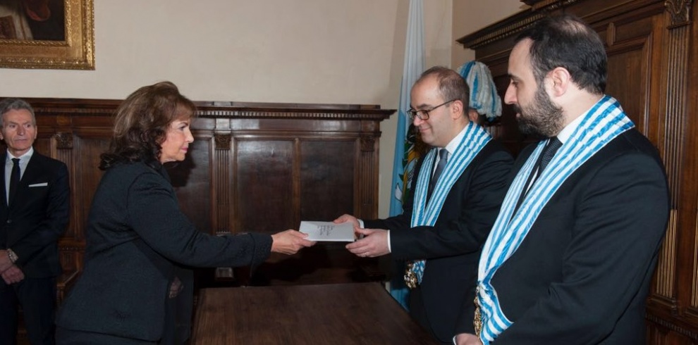 Peggy Cabral-Peña Gómez presenta cartas credenciales como embajadora dominicana ante San Marino