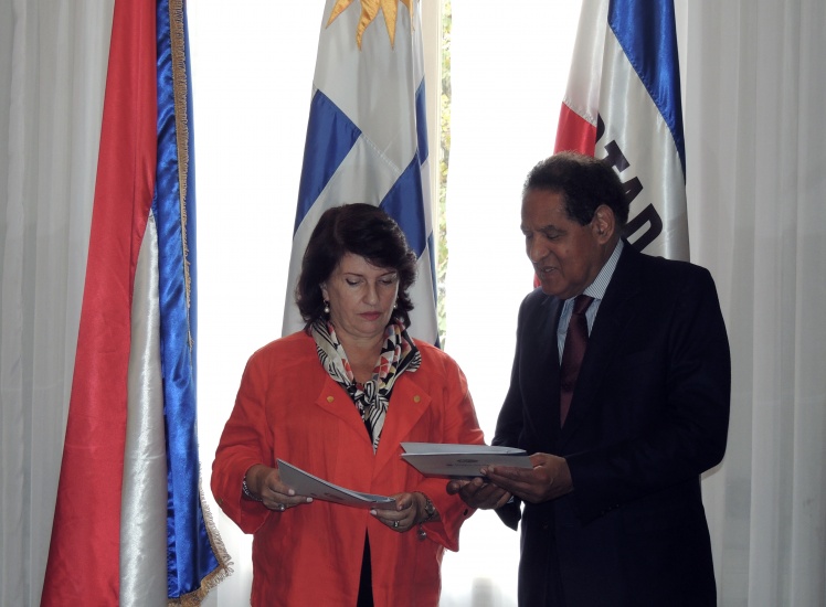 Supremas Cortes de Dominicana y Uruguay pactan acuerdos interinstitucional