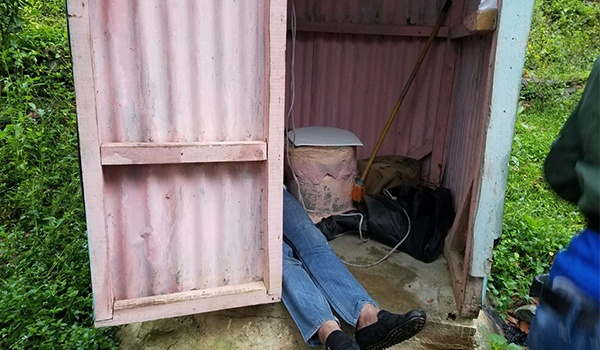 Hombre es encontrado en una letrina muerto en San José de Ocoa