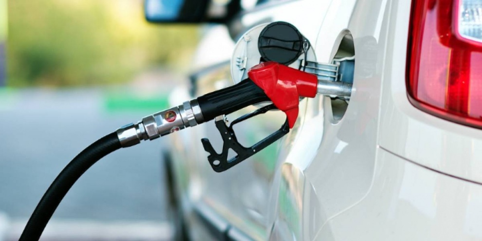 Los combustibles siguen bajando de precios, van cuatro semanas consecutivas 