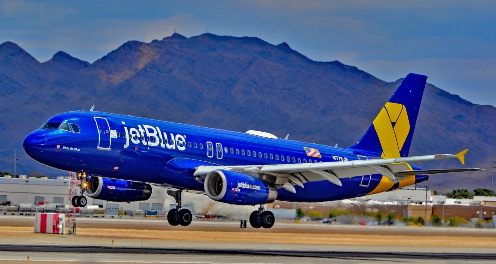 MITUR encabeza inauguración de nuevo vuelo de Jet Blue en Aeropuerto Cibao