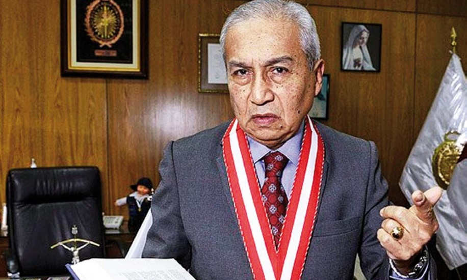 Nuevo Fiscal de la Nación de Perú asume bajo sombras de sospecha