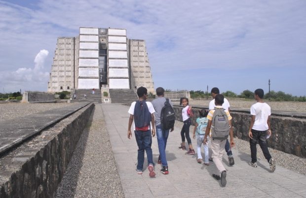 Museo Faro a Colón cerrará sus puertas el lunes