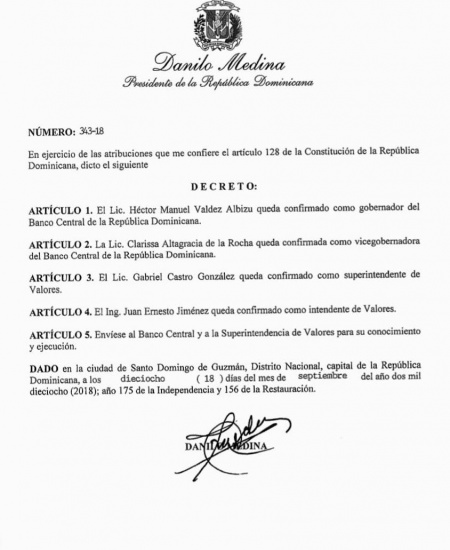Danilo Medina confirma a Héctor Valdez como gobernador del Banco Central y a la vice-gobernadora 