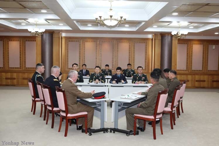 Las dos Coreas retirarán armas de fuego de zona de seguridad conjunta
