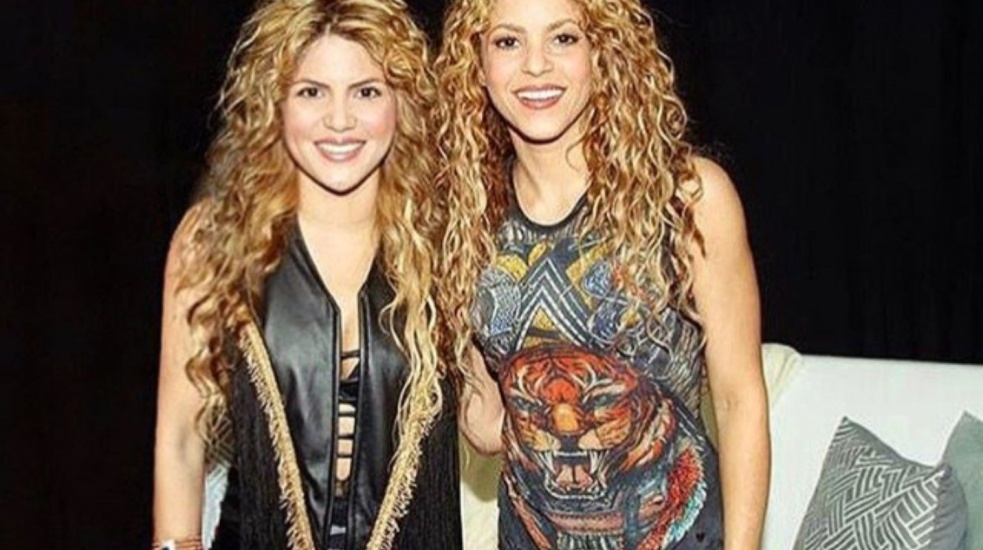 Se llama Shakibecca y el parecido con Shakira es sorprendente. Esta