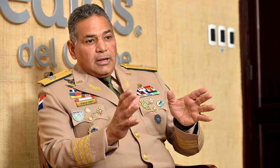 Ministros de Defensa dice organismo está preparado para hacer frente a contingencia ante llamado a paro