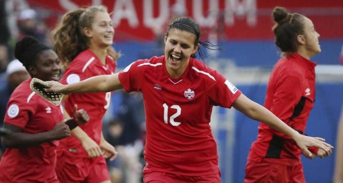 Estados Unidos y Canadá aseguran lugares en Mundial femenino de 2019