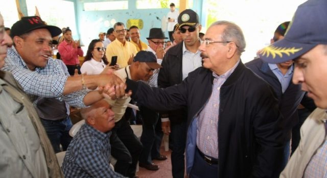 Presidente Danilo Medina  en apoyo a ganaderos y cafetaleros de Santiago Rodríguez