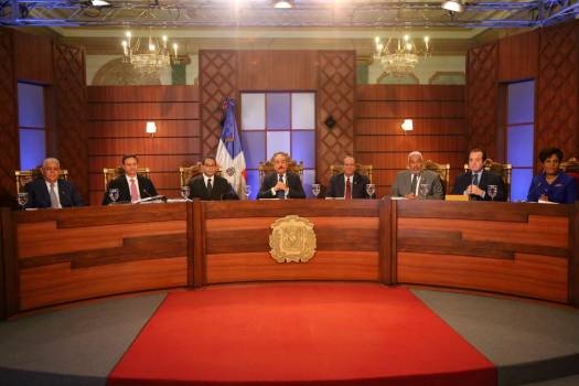 En segundo día de evaluaciones 12 aspirante al Tribunal Constitucional fueron entrevistados 