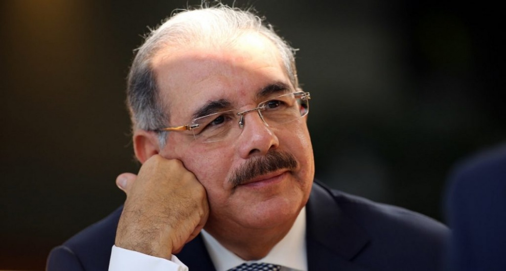 Movimiento pide dejar trabajar al presidente Danilo Medina
