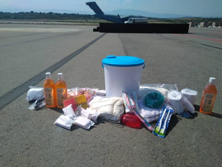 Qué contienen las cajas de ayuda humanitaria que Maduro no quiere que ingresen a Venezuela