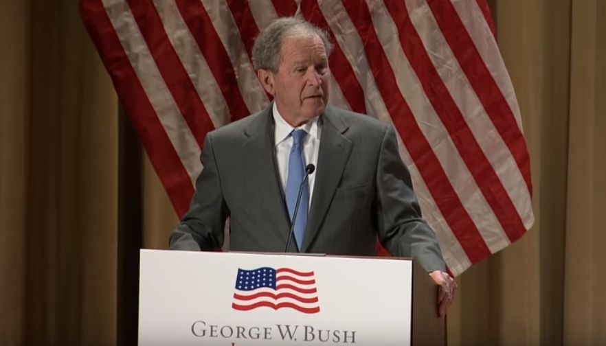 George W. Bush: “La inmigración es una bendición y una fortaleza”