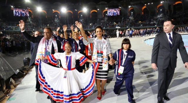 Delegación de RD en su presentación en inauguración de Juegos Mundiales de Olimpiadas Especiales