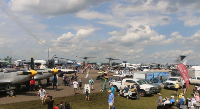 RD promueve turismo de aviación privada en Feria de Estados Unidos