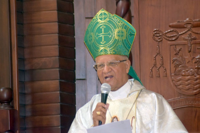 Obispo diócesis de SFM afirma la patria esta herida de muerte por males afectan sociedad