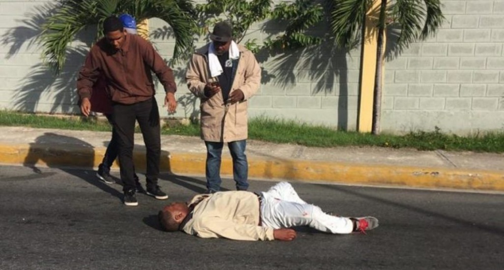 Hieren hombre de bala en centro de votación de la comunidad Verón, Higüey