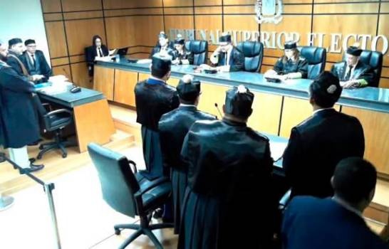TSE dice no hay impedimento constitucional que impida candidatura presidencial de Leonel
