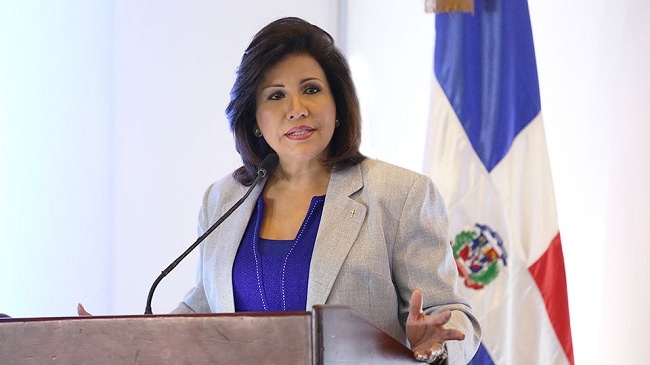 Margarita Cedeño exhorta honrar a los Padres de la Patria en el Día de la Constitución,