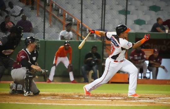 Los felinos barren a las Águilas y a las Estrellas; Gigantes logran dos de tres ante los Toros