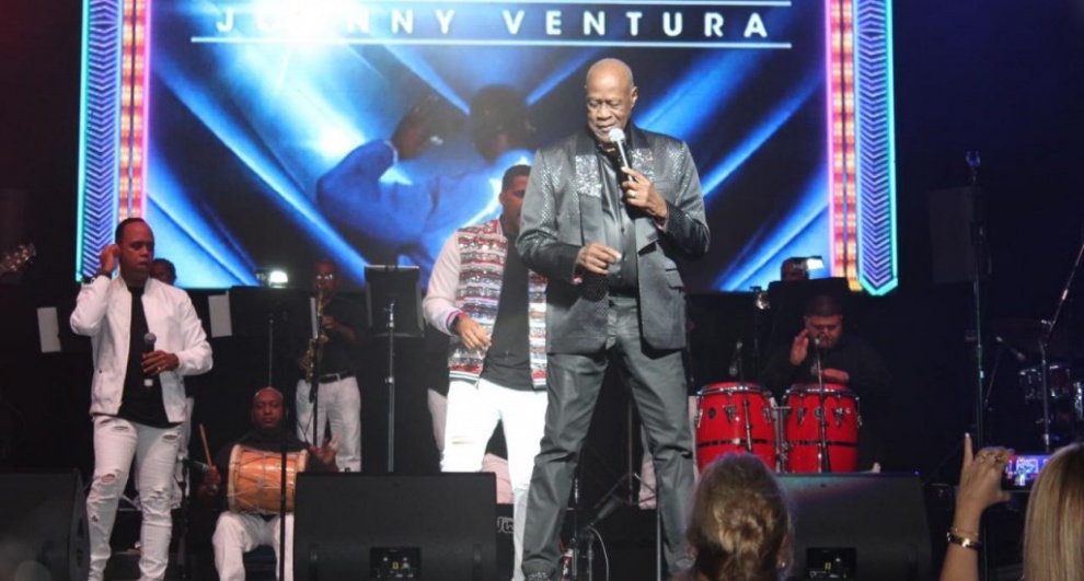 Johnny Ventura celebra gran fiestón en el Coliseo de Puerto Rico