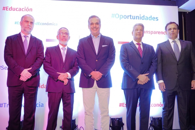 Economistas Jochi Vicente, Pedro Silverio y Alejandro Fernández ingresan al Gabinete de Luis Abinader