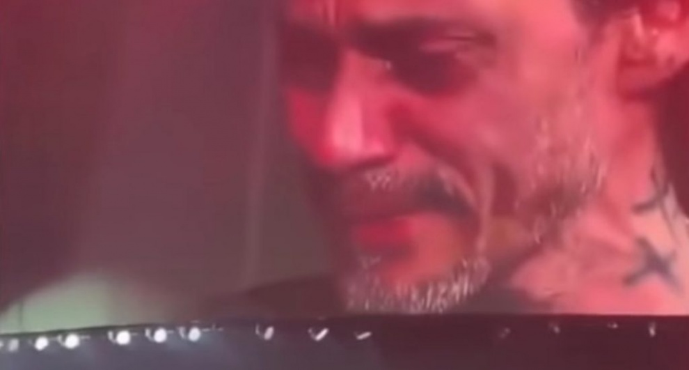 Marc Anthony rompe en llanto en medio de escenario ante homenaje a Kobe Bryant  