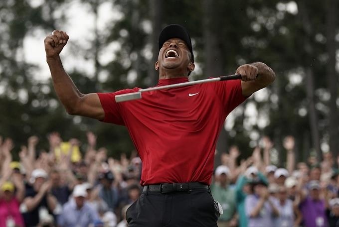 Tiger Woods va por un récord que ha permanecido durante 69 años