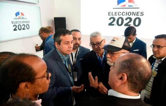 Director nacional de Elecciones de la JCE dice escáneres solo se usarían para tomar fotografías a las actas