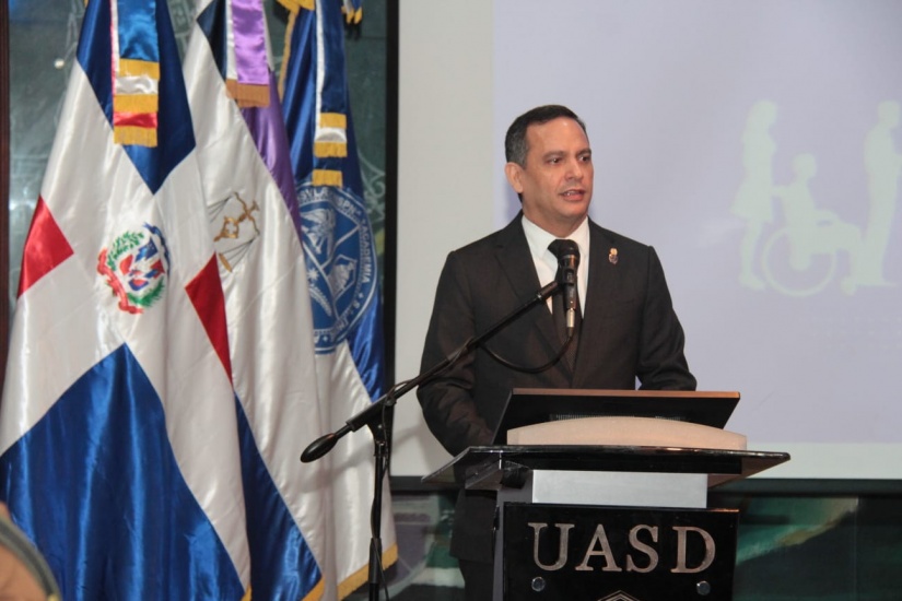 El magistrado y presidente de la Suprema Corte de Justicia magistrado Luis Henry Molina Peña.