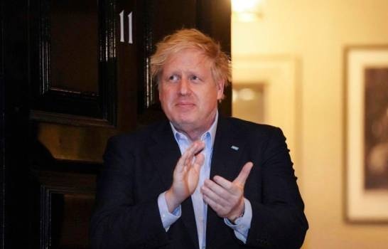 Llevan a cuidados intensivos a Boris Johnson, primer ministro de Inglaterra