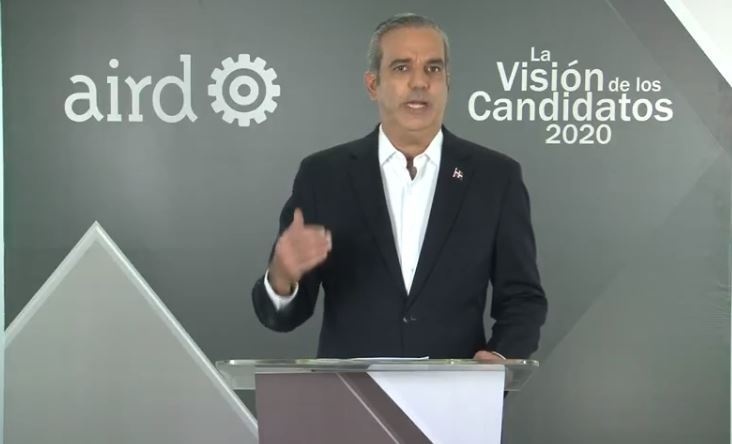 Luis Abinader plantea eliminar anticipo a proporción de producción exportada