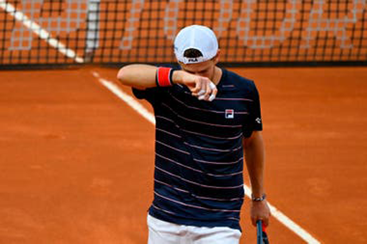 Cae tenista argentino Schwartzman ante Djokovic en Roma