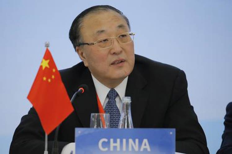 China acusa a EE.UU. de propagar 'virus político' en tema de Covid-19