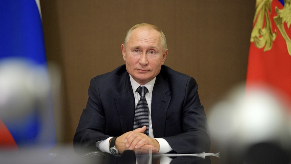 Putin: Rusia registró su segunda vacuna contra el coronavirus, y la tercera 