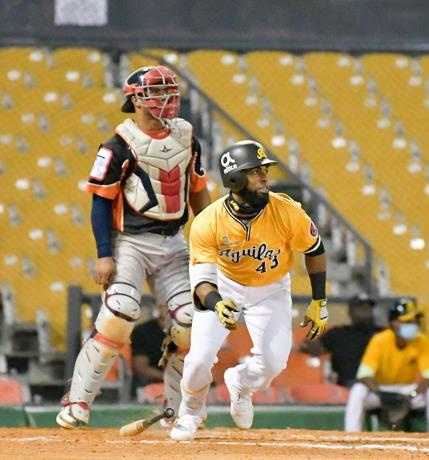 Águilas vence a Los Toros en el estadio Cibao