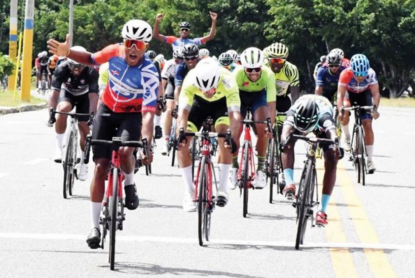 Tres dominicanos destacan en la Vuelta Independencia que ganó el venezolano Yurgen Ramírez