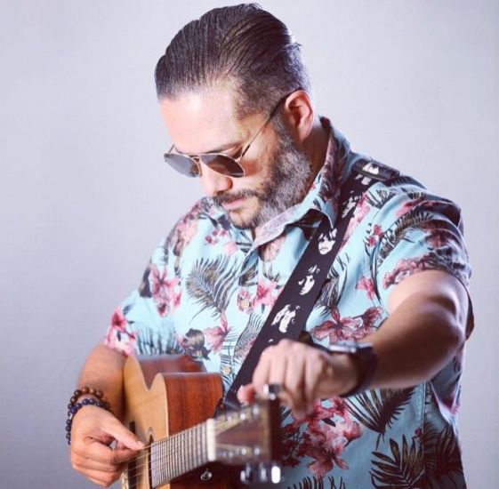 Pavel Núñez celebra el XX aniversario de su primer álbum “Paso a Paso”