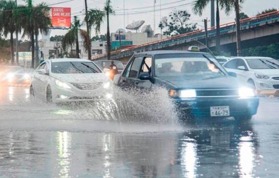 Onamet pronostica lluvias para las próximas 24 a 48 horas por vaguada