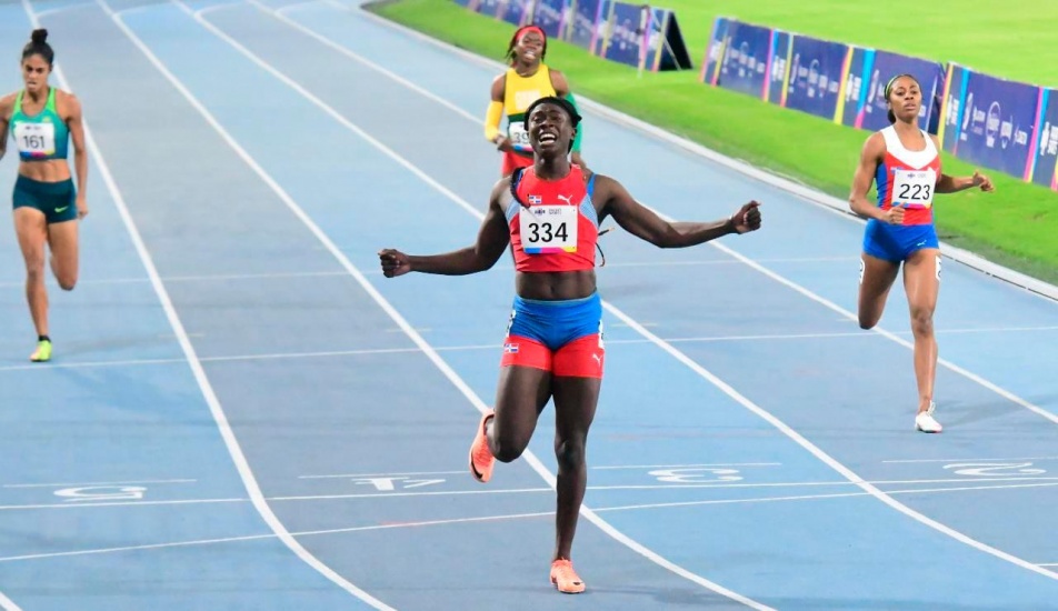 Dominicana Fiordaliza Cofil ganó oro en los 400 metros planos en los Panamericanos Juveniles