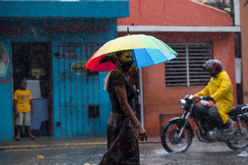 Vaguada provoca lluvias, tronadas y ráfagas de viento para este miércoles